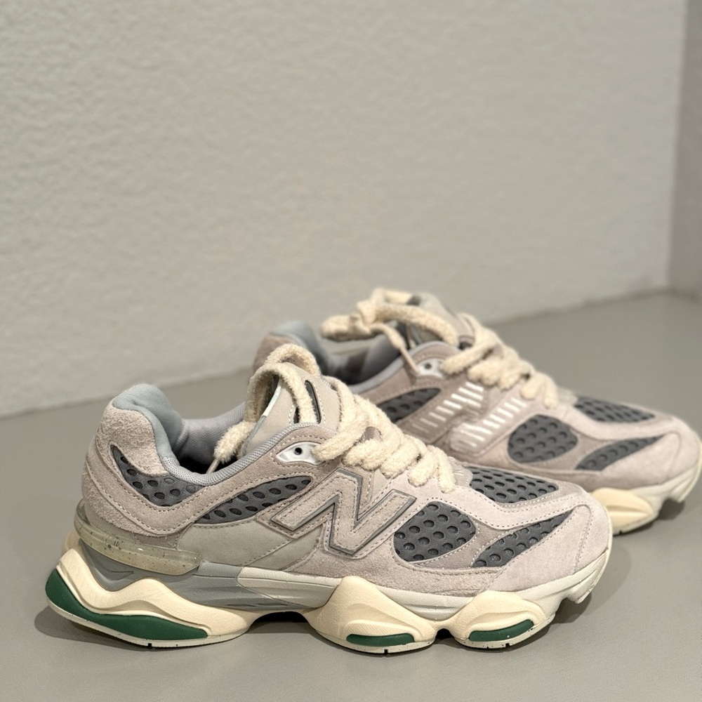 New Balance Bricks & Wood 9060